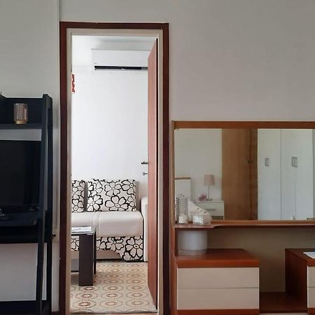 Apartamento Apartman Iris Split Exterior foto
