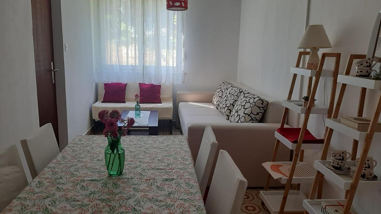 Apartamento Apartman Iris Split Exterior foto